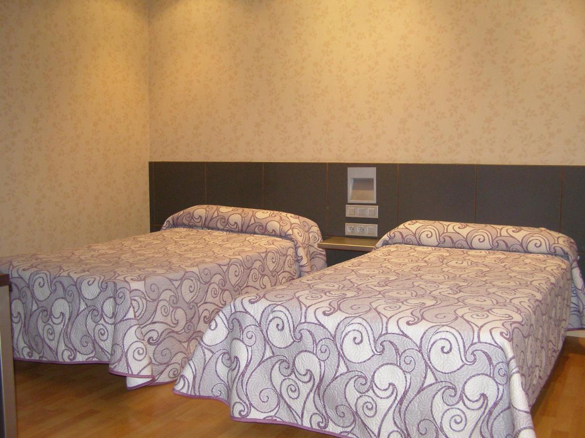 Hotel Area Serrano Buniel Εξωτερικό φωτογραφία